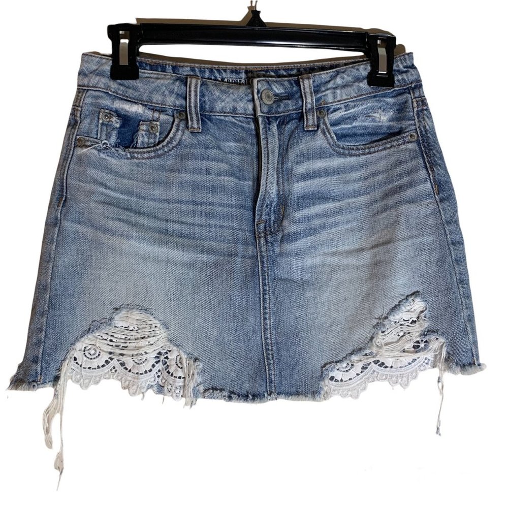 American Eagle Outfitters Distressed Denim Mini Skirt Size 0